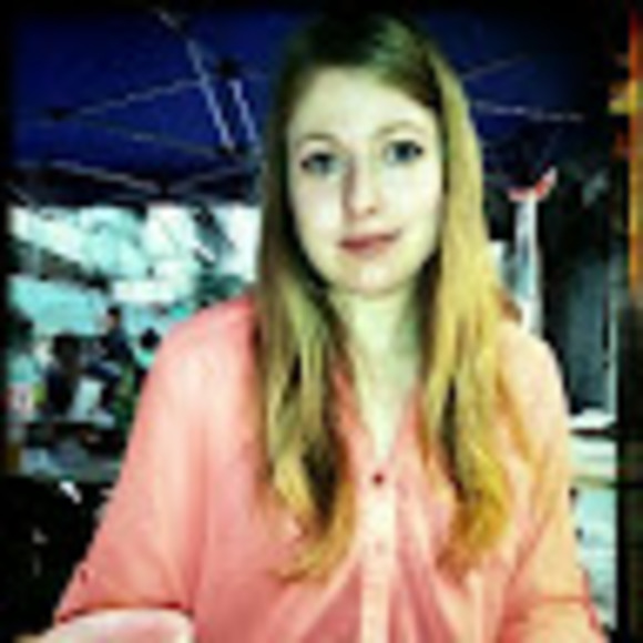 Meet your Posher, Catriona - Picture 1 of 1